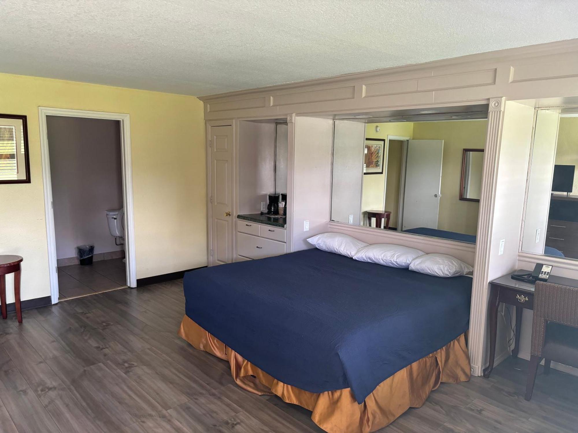Inn On The Green Florida 타바레스 외부 사진